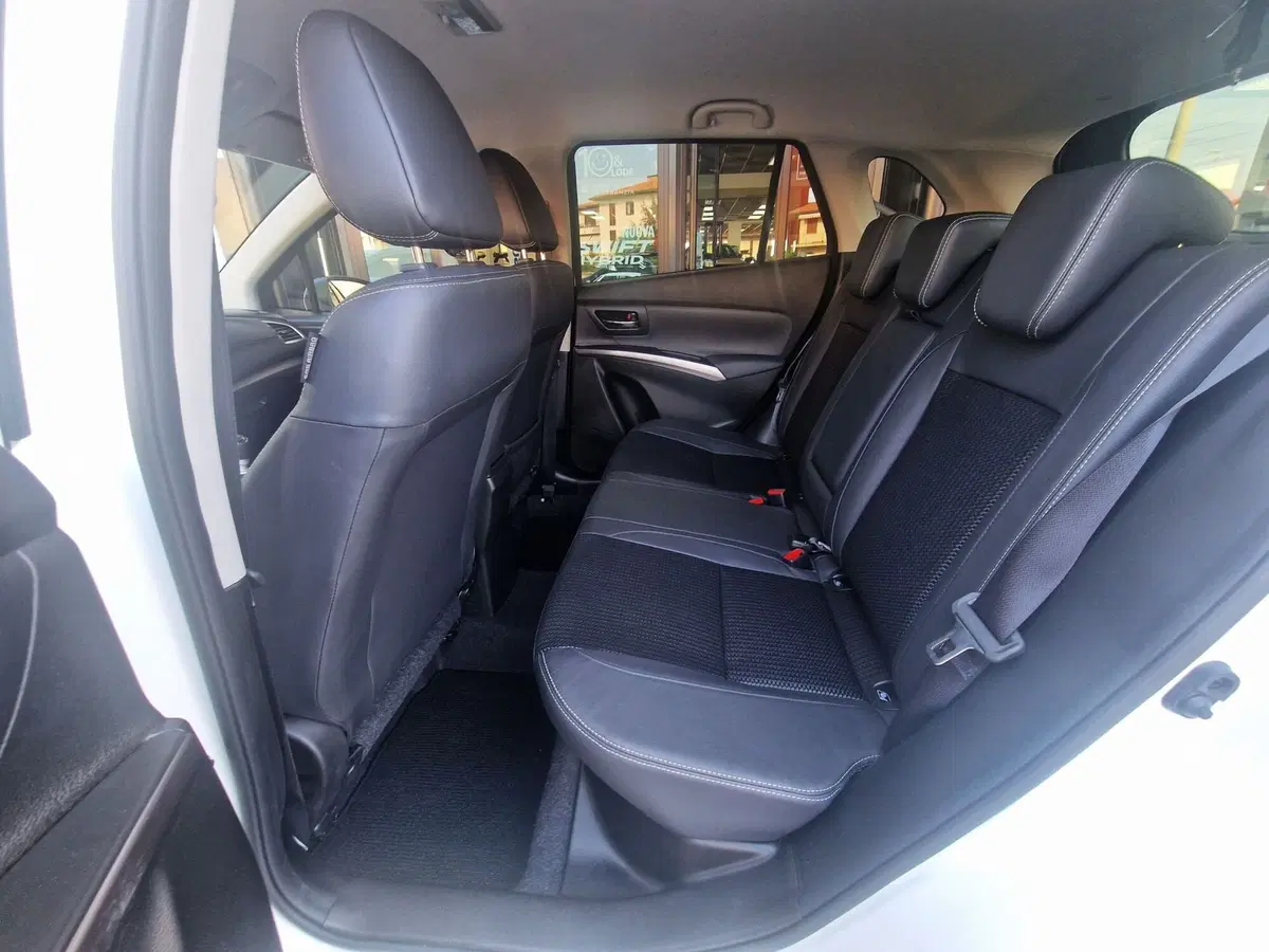 Suzuki S-Cross usata a Milano (7)