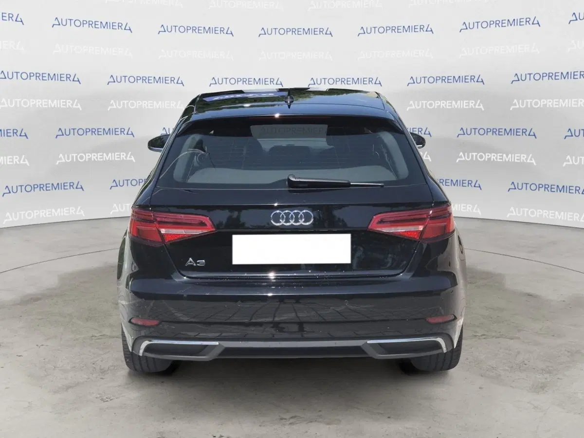 Audi A3 Sportback usata a Como (4)