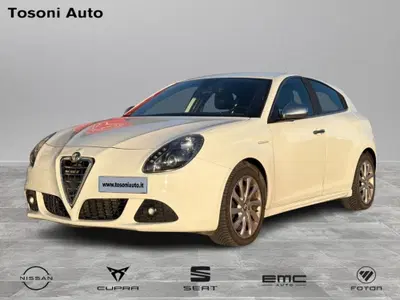 Alfa Romeo Giulietta 1.6 JTDm-2 Progression c/CL del 2011 usata a Sarteano
