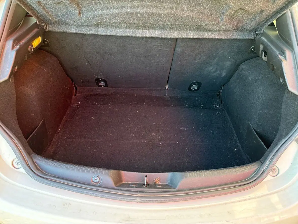 Alfa Romeo Giulietta usata a Siena (15)