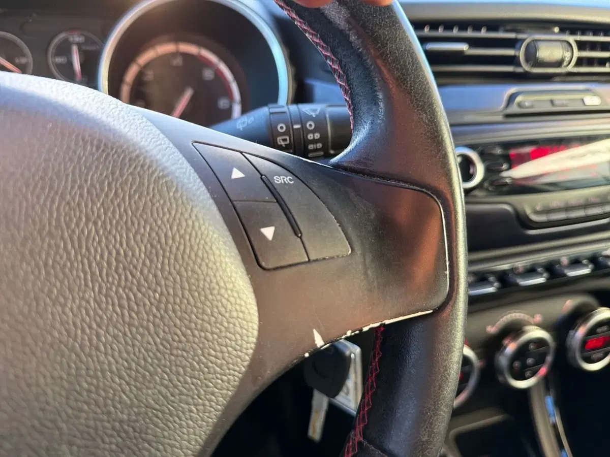 Alfa Romeo Giulietta usata a Siena (18)