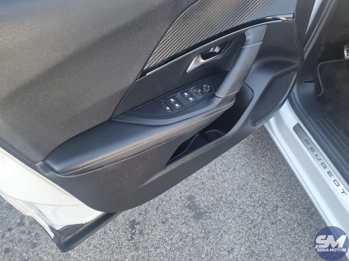 Peugeot 2008 usata a Siena (13)