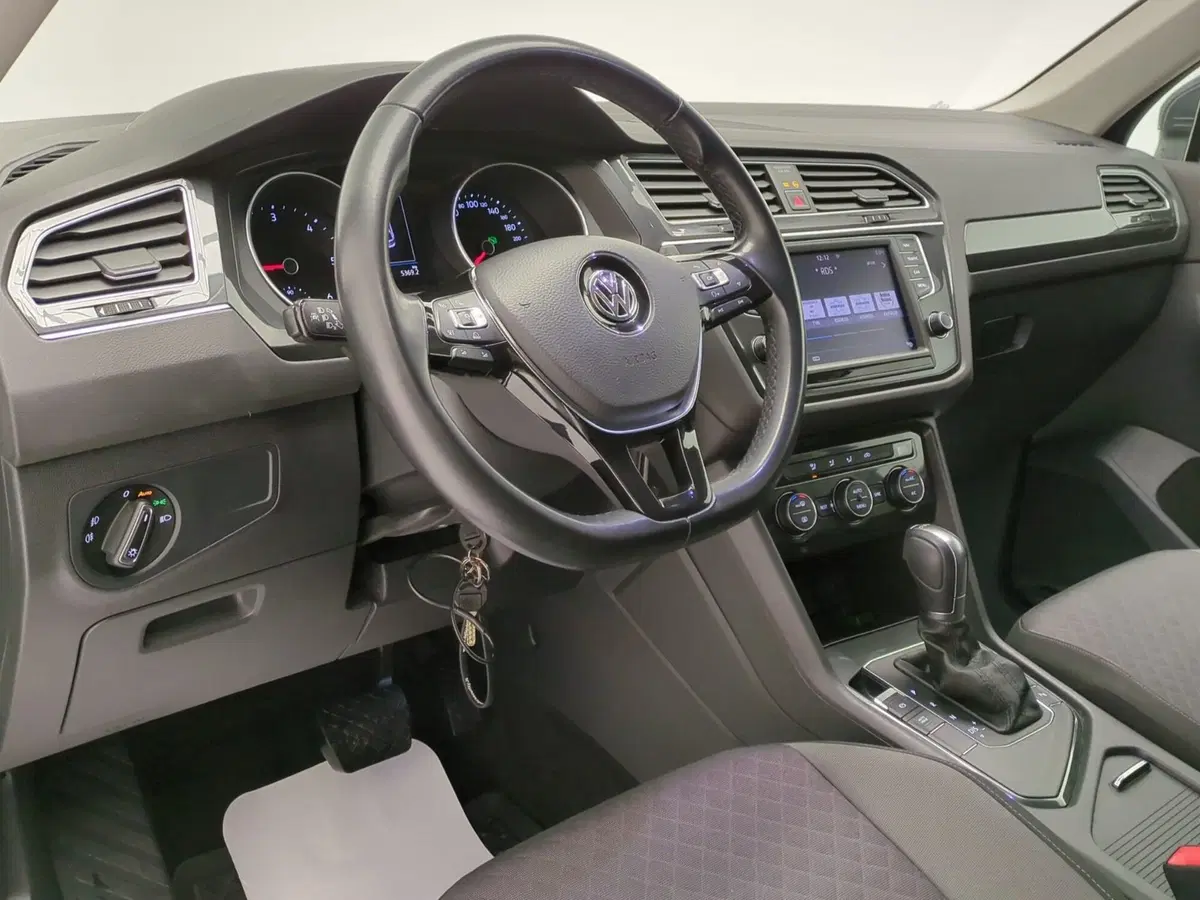 Volkswagen Tiguan usata a Benevento (12)