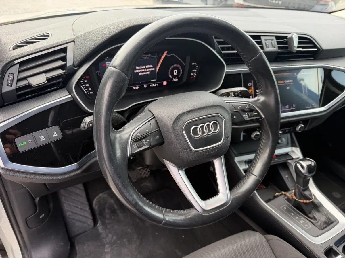 Audi Q3 Sportback usata a Avellino (10)