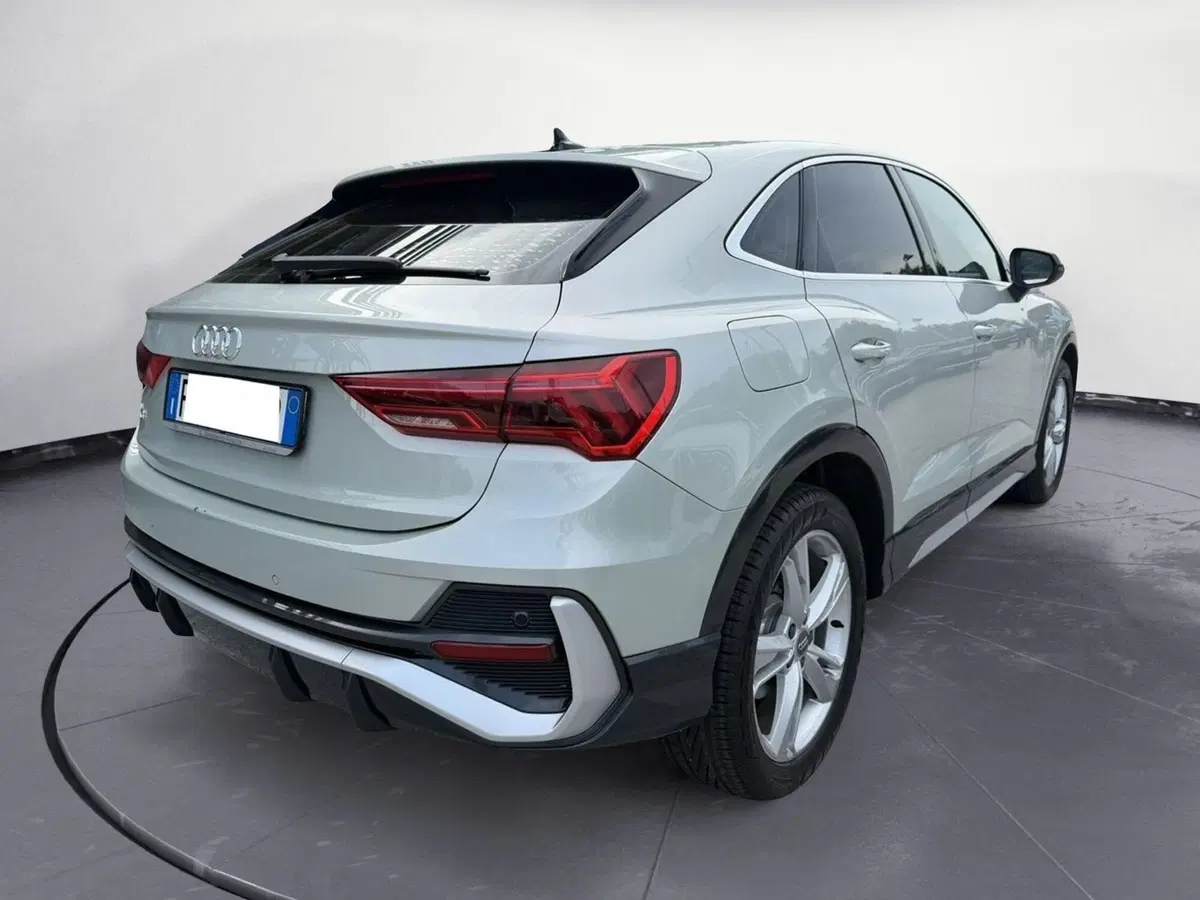 Audi Q3 Sportback usata a Avellino (7)