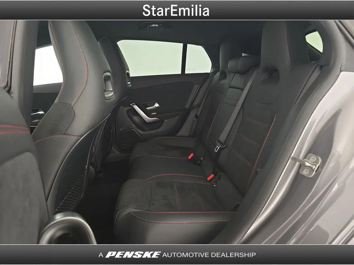 Mercedes-Benz CLA Shooting Brake usata a Bologna (11)