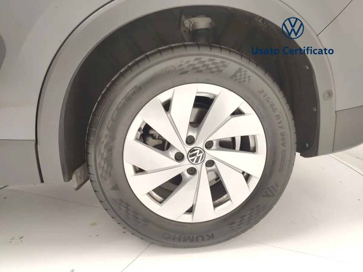 Volkswagen Tiguan usata a Avellino (11)