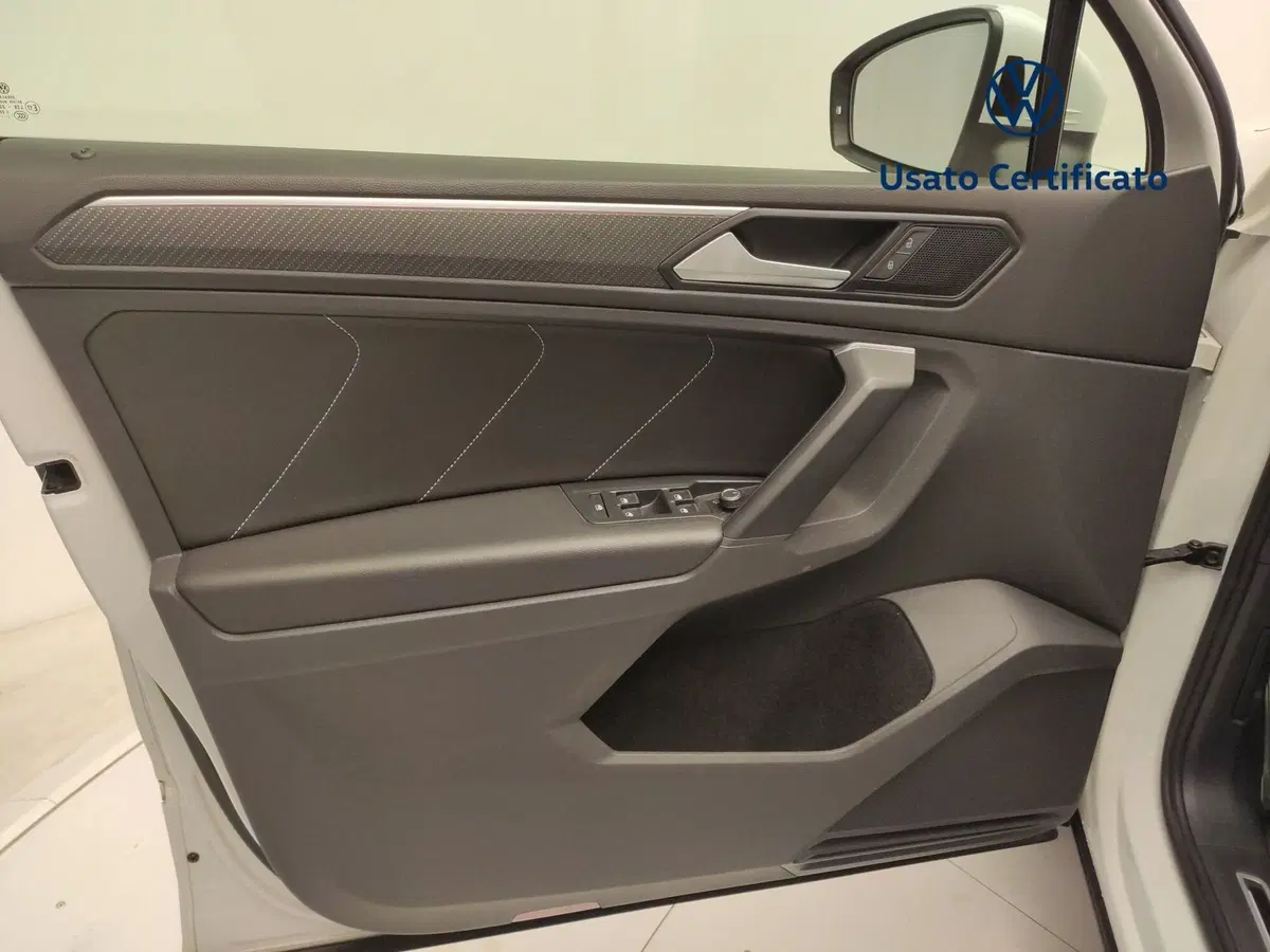 Volkswagen Tiguan usata a Avellino (17)
