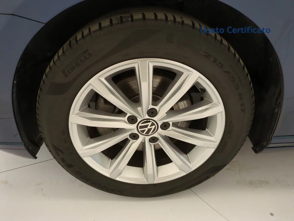Volkswagen Passat Variant usata a Avellino (11)