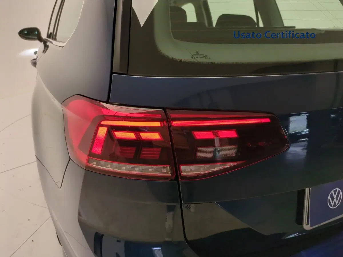 Volkswagen Passat Variant usata a Avellino (12)