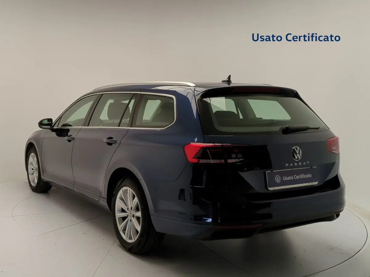 Volkswagen Passat Variant usata a Avellino (5)