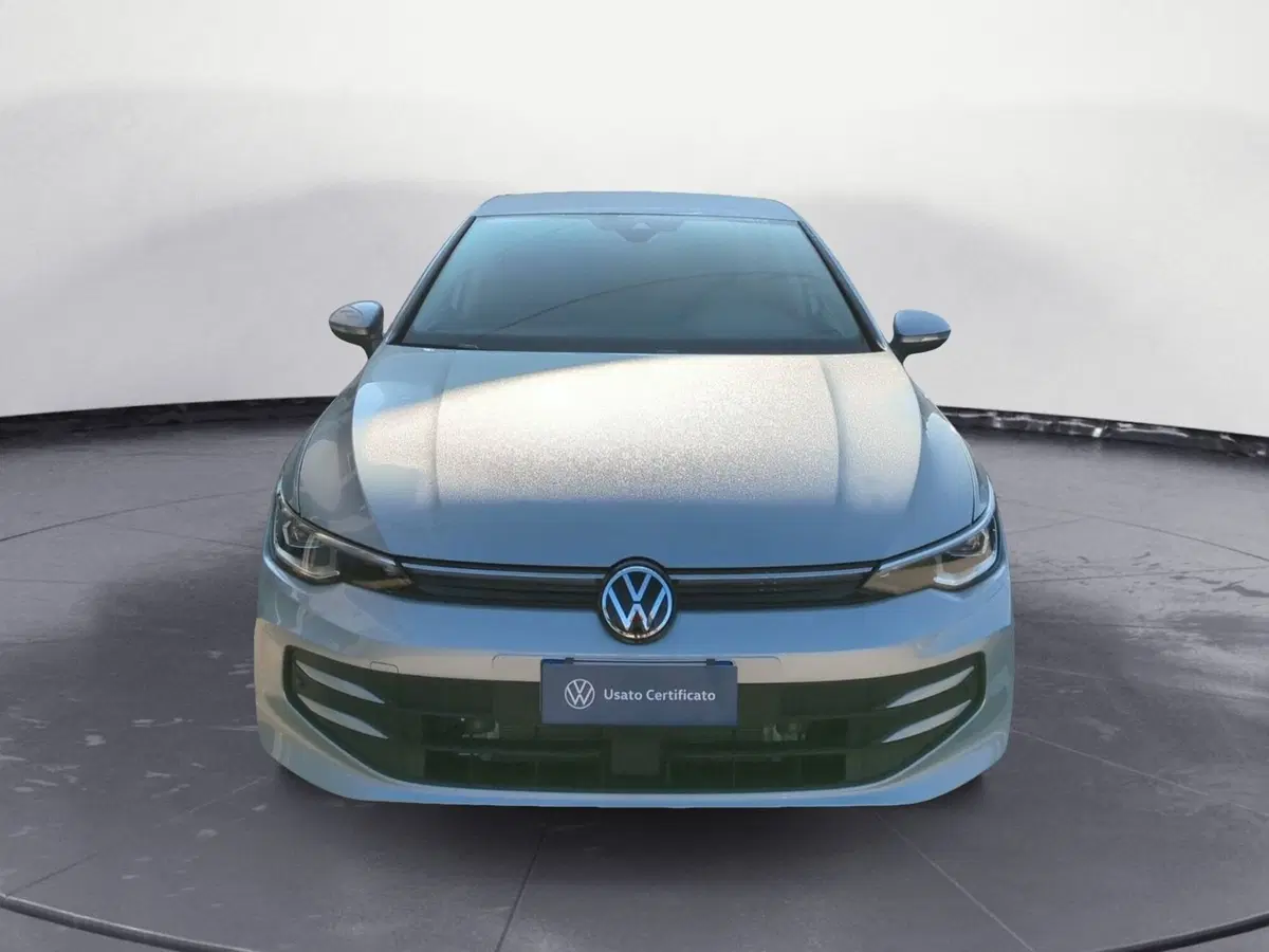 Volkswagen Golf nuova a Avellino (2)