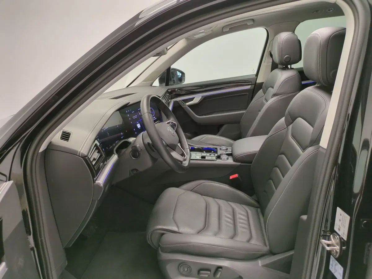 Volkswagen Touareg usata a Avellino (13)