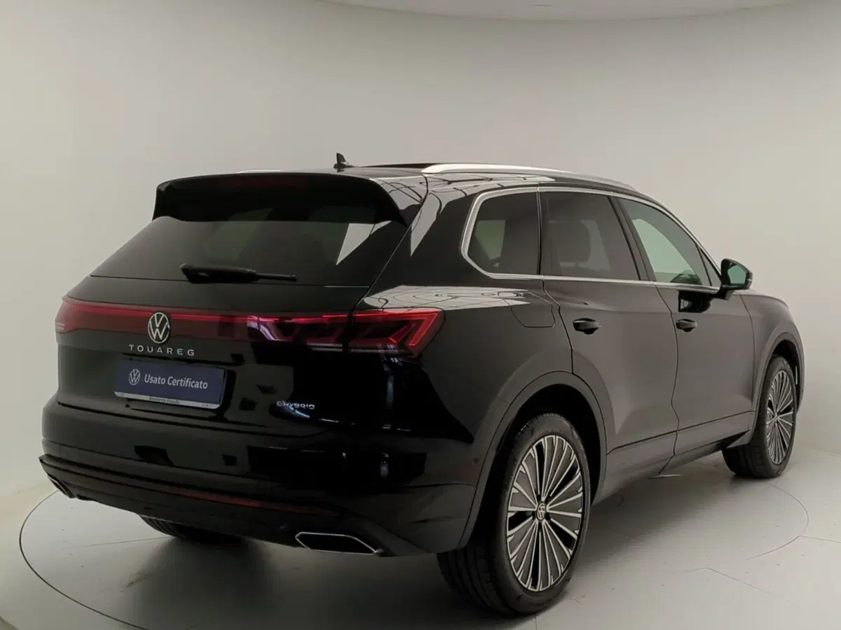 Volkswagen Touareg usata a Avellino (7)