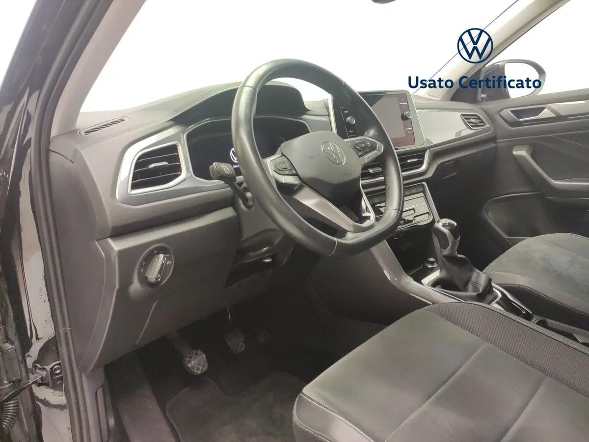 Volkswagen T-Roc usata a Avellino (18)