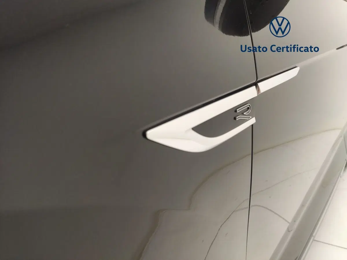 Volkswagen T-Roc usata a Avellino (13)