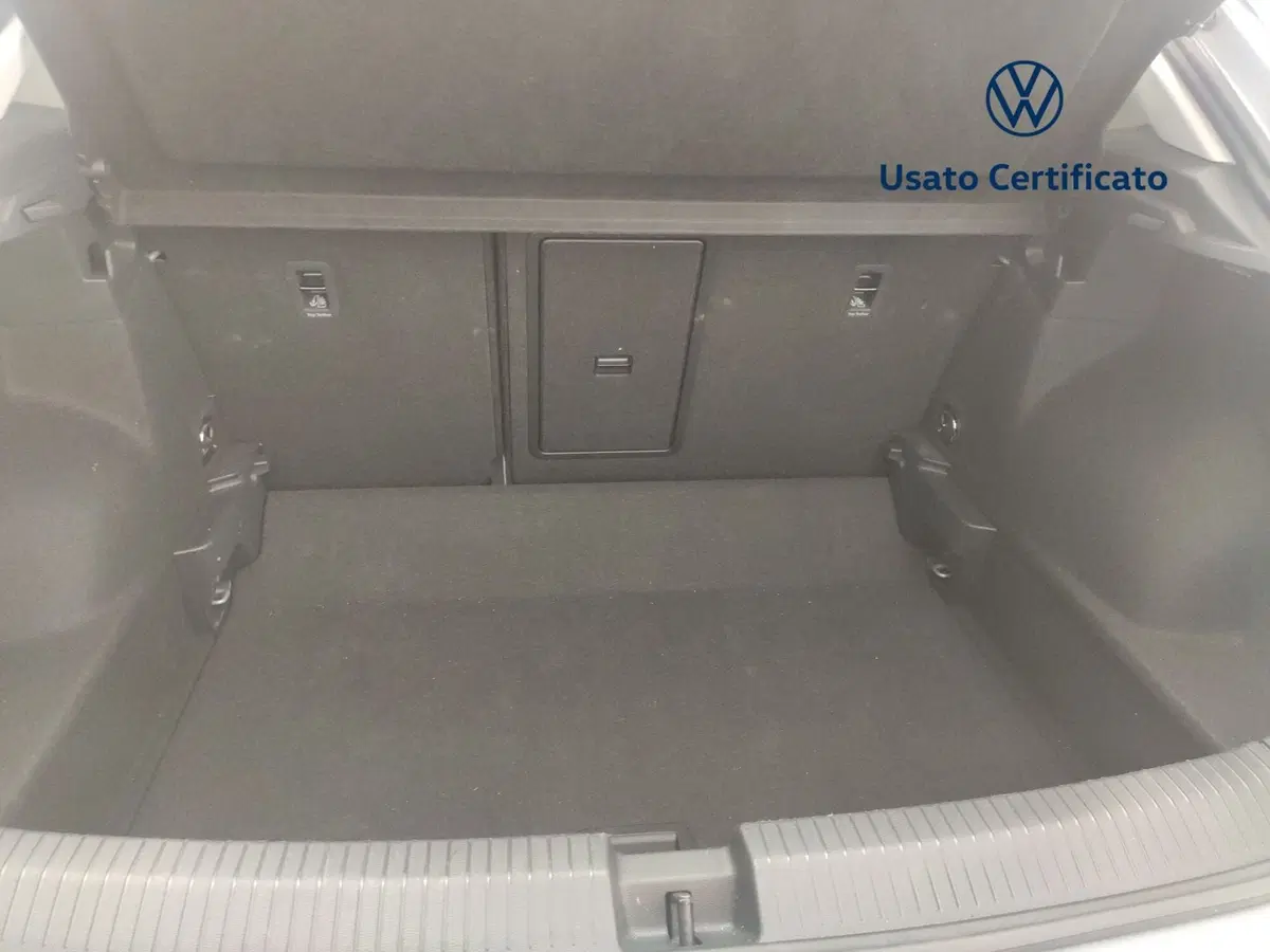 Volkswagen T-Roc usata a Avellino (10)