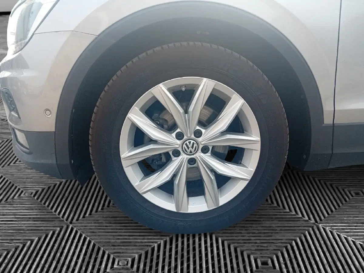Volkswagen Tiguan usata a Pordenone (9)
