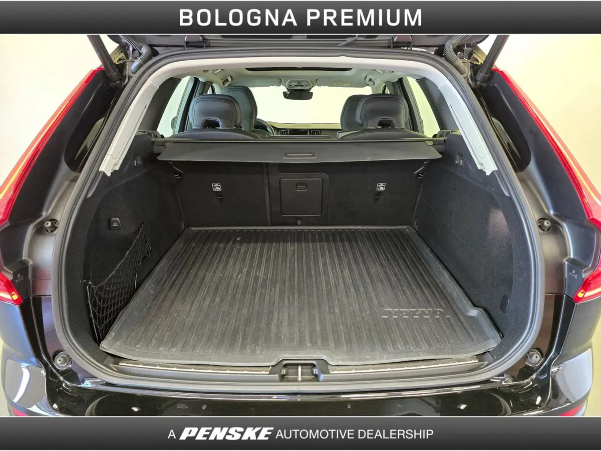 Volvo XC60 usata a Bologna (10)