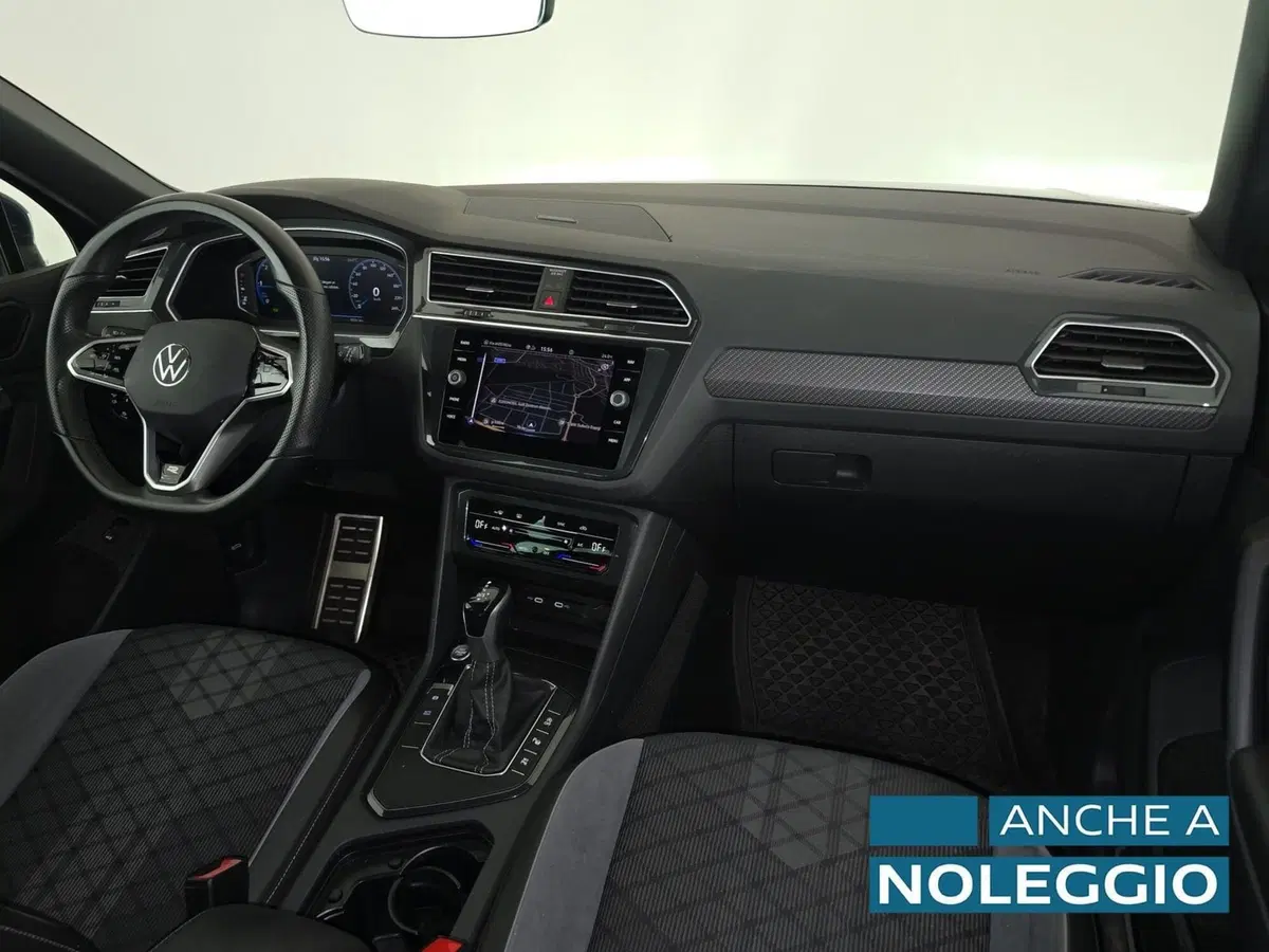 Volkswagen Tiguan usata a Asti (12)