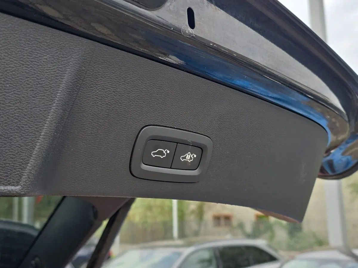 Volvo XC40 usata a Cuneo (7)
