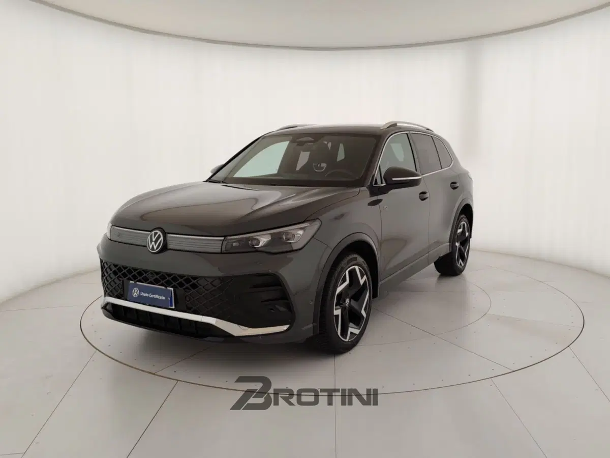 Volkswagen Tiguan usata a Massa-Carrara