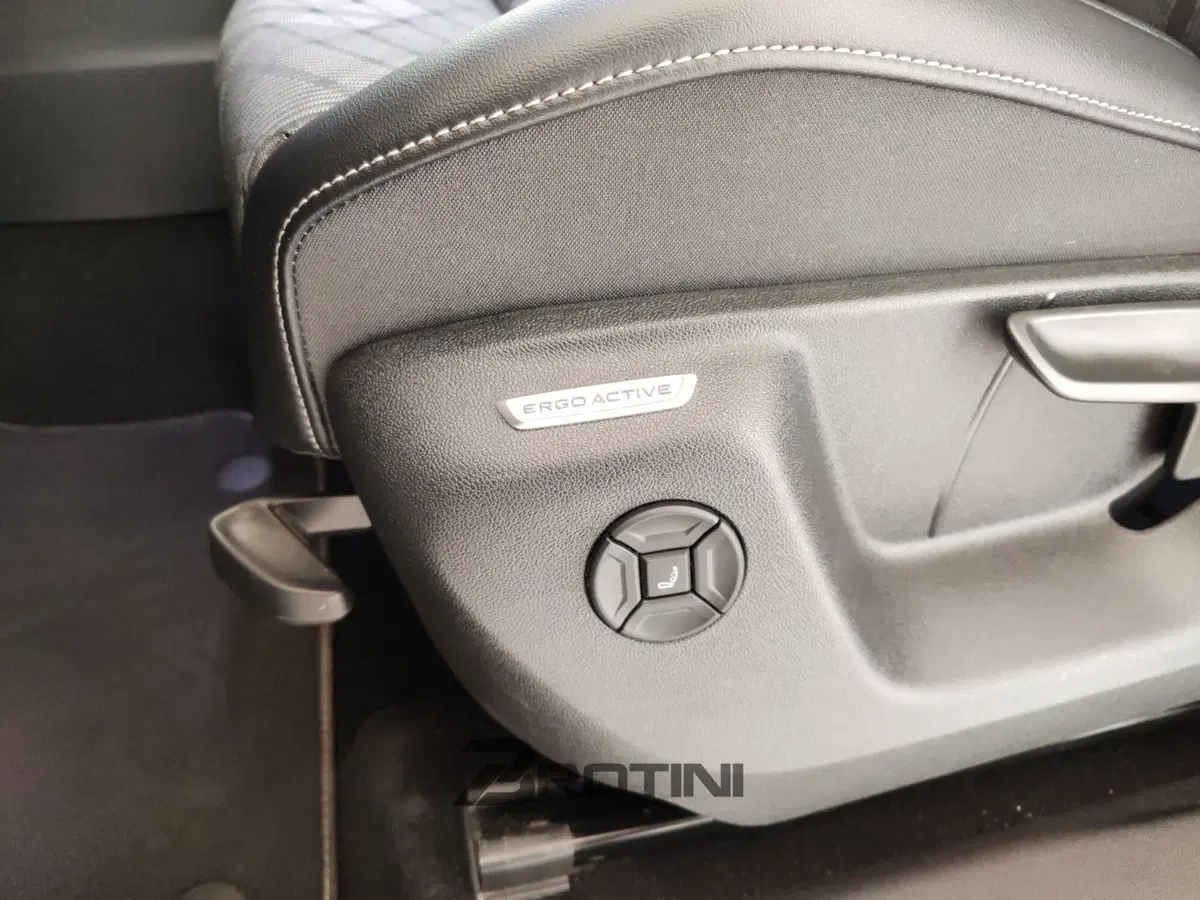 Volkswagen Tiguan usata a Massa-Carrara (10)