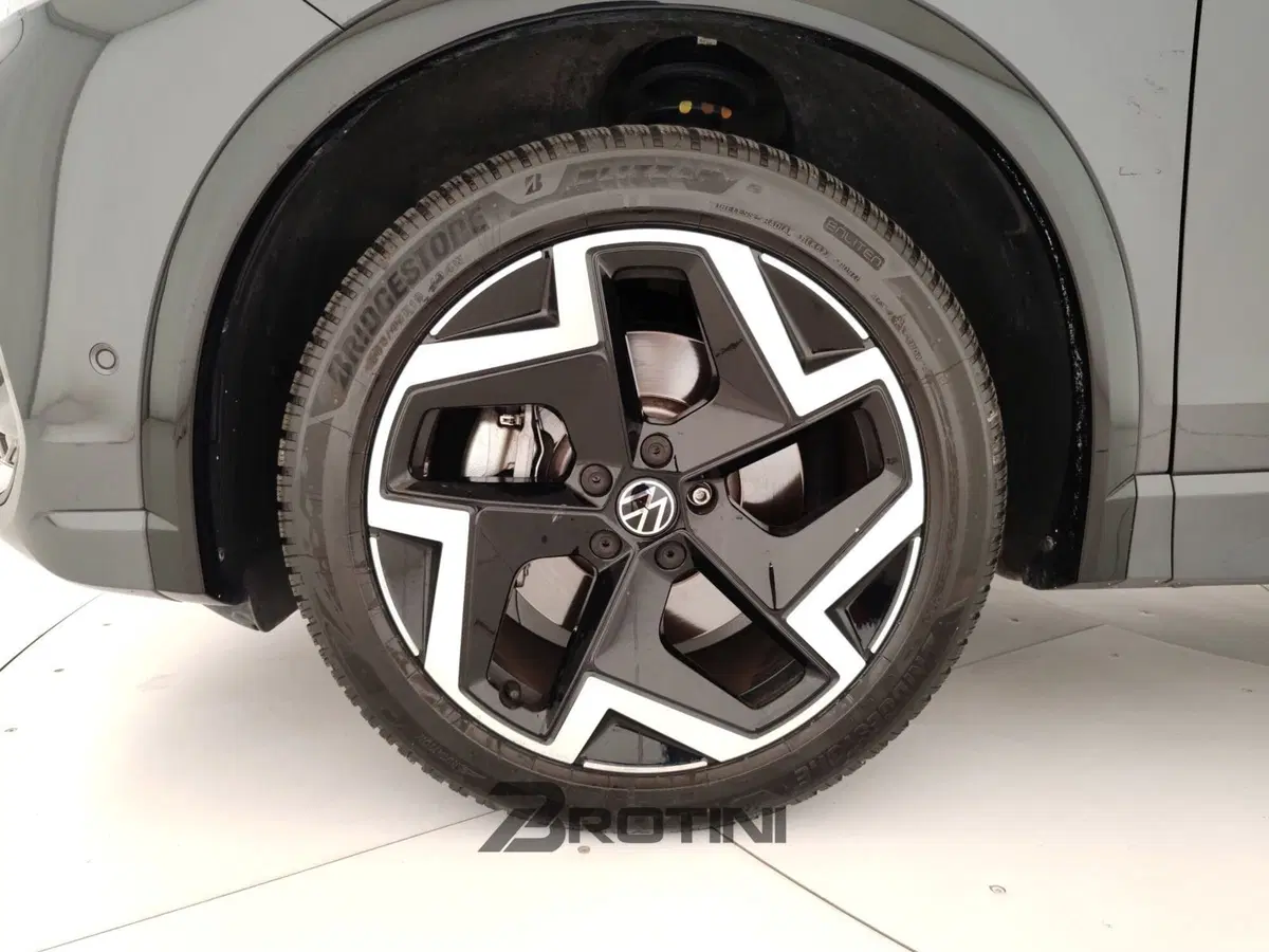 Volkswagen Tiguan usata a Massa-Carrara (6)
