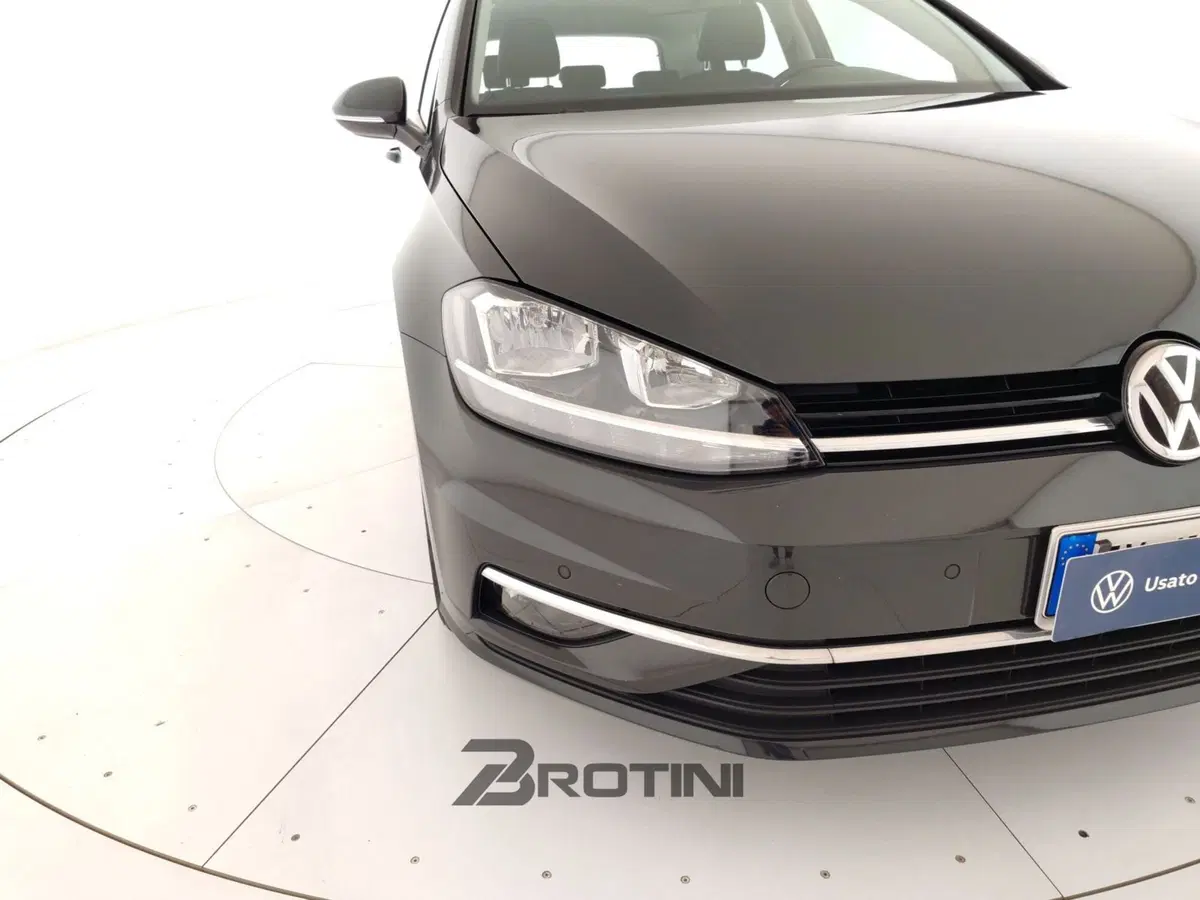 Volkswagen Golf usata a Massa-Carrara (5)