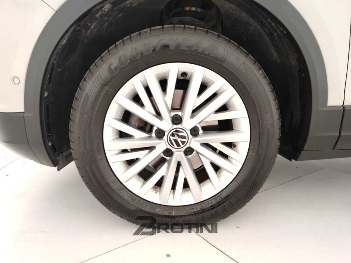 Volkswagen T-Roc usata a Massa-Carrara (6)