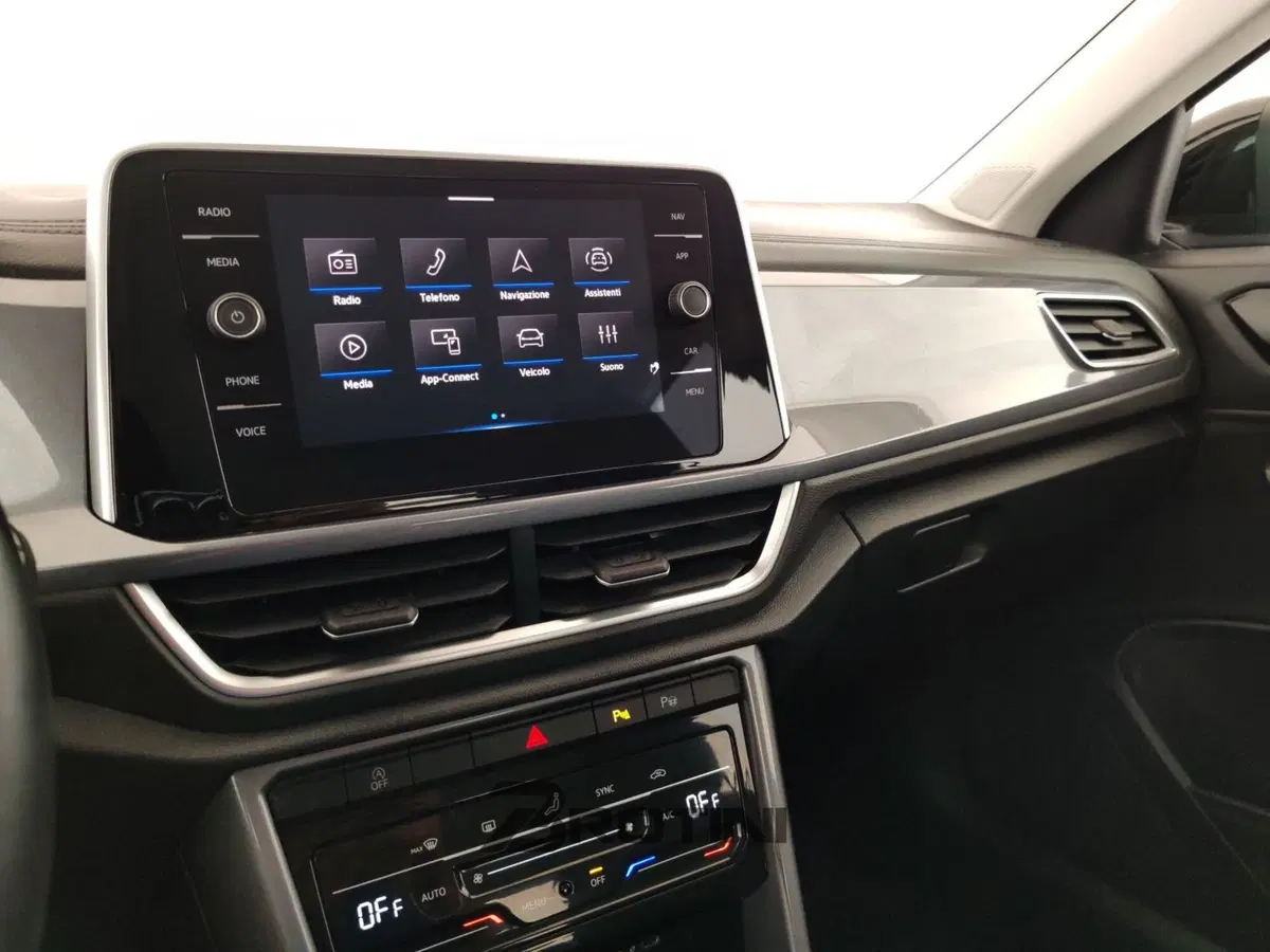 Volkswagen T-Roc usata a Massa-Carrara (11)