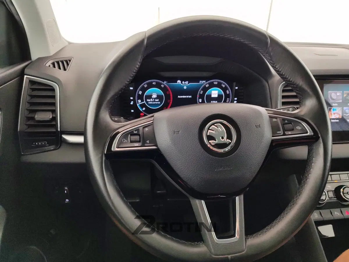 Skoda Karoq usata a Massa-Carrara (13)
