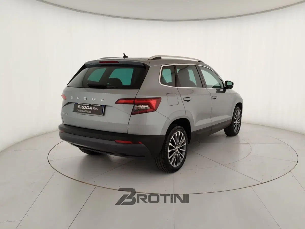 Skoda Karoq usata a Massa-Carrara (3)