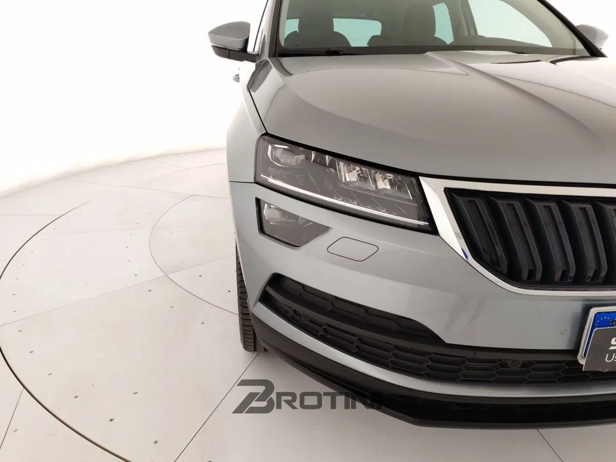 Skoda Karoq usata a Massa-Carrara (5)