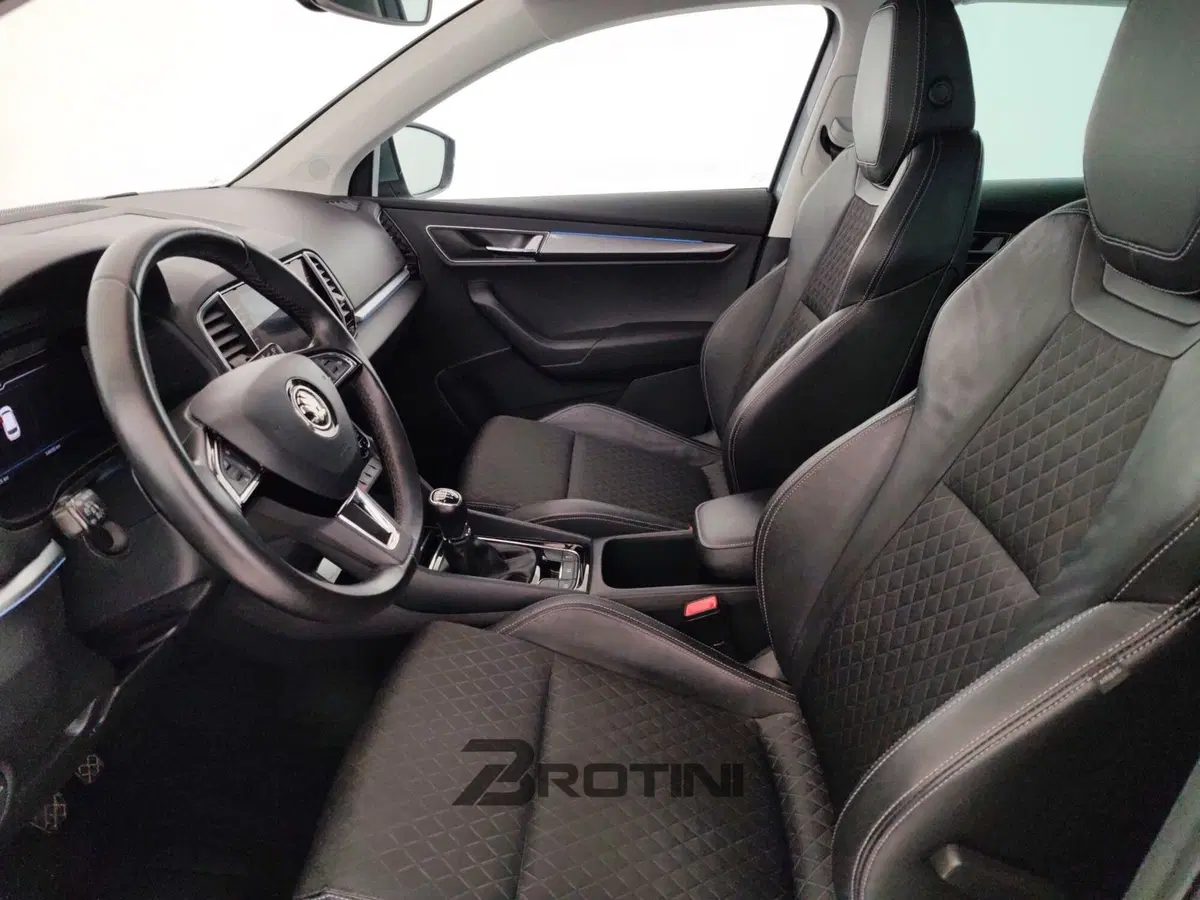 Skoda Karoq usata a Massa-Carrara (7)