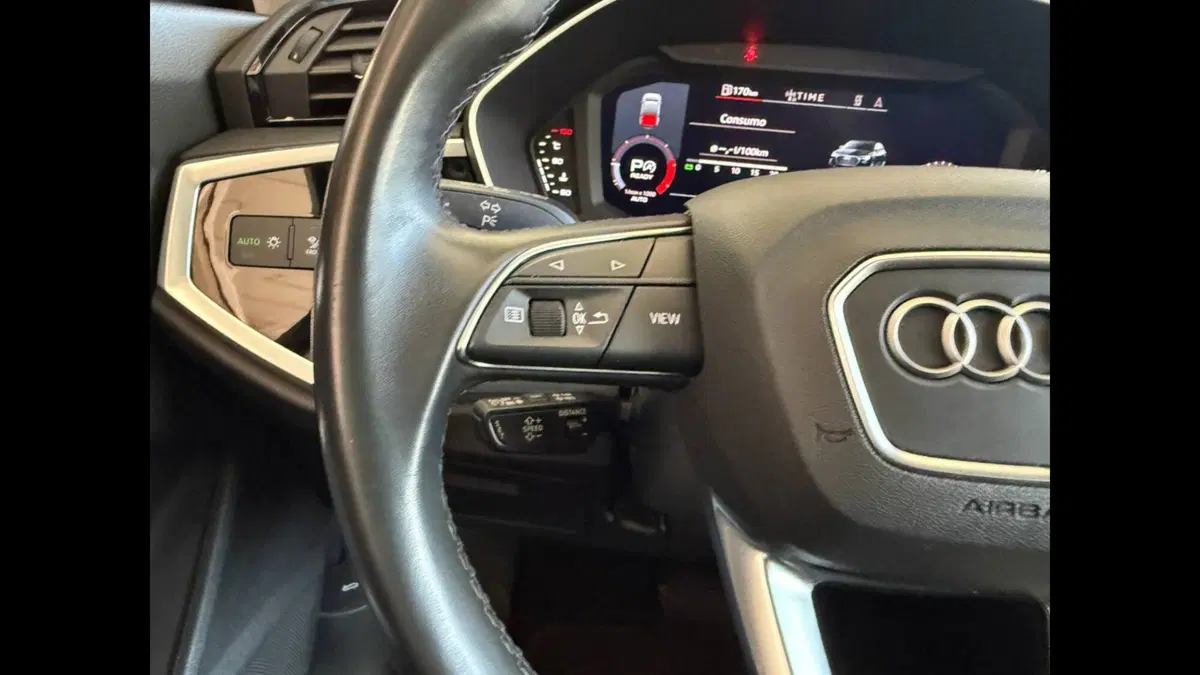 Audi Q3 Sportback usata a Palermo (7)