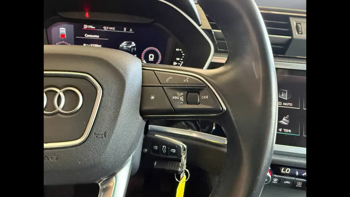 Audi Q3 Sportback usata a Palermo (8)