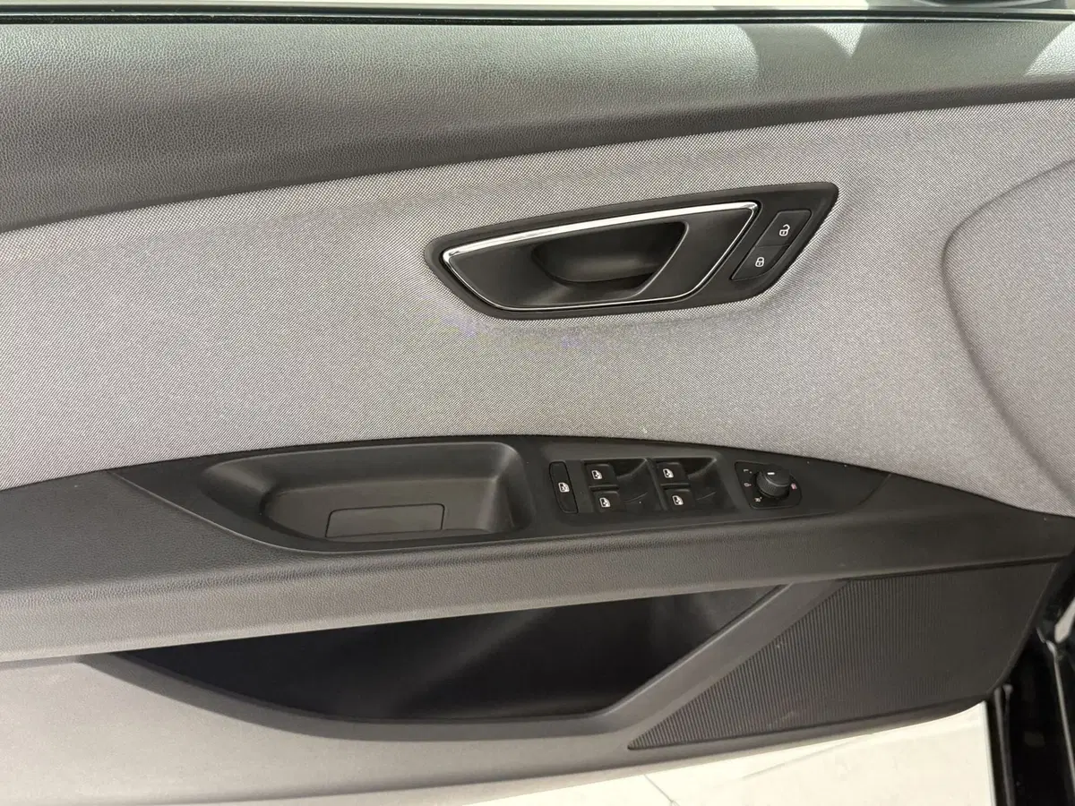 SEAT Leon ST usata a Perugia (6)
