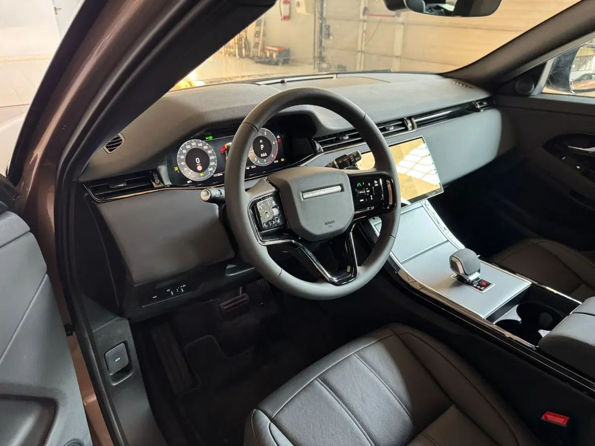 Land Rover Range Rover Evoque nuova a Monza e Brianza (13)