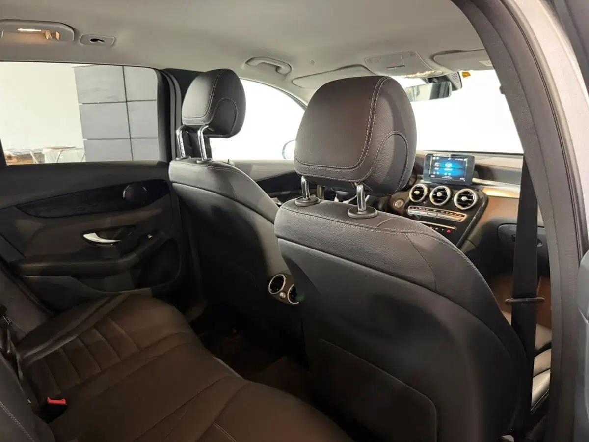 Mercedes-Benz GLC SUV usata a Monza e Brianza (16)