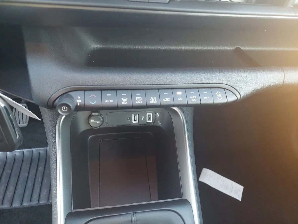 Jeep Avenger nuova a Modena (20)
