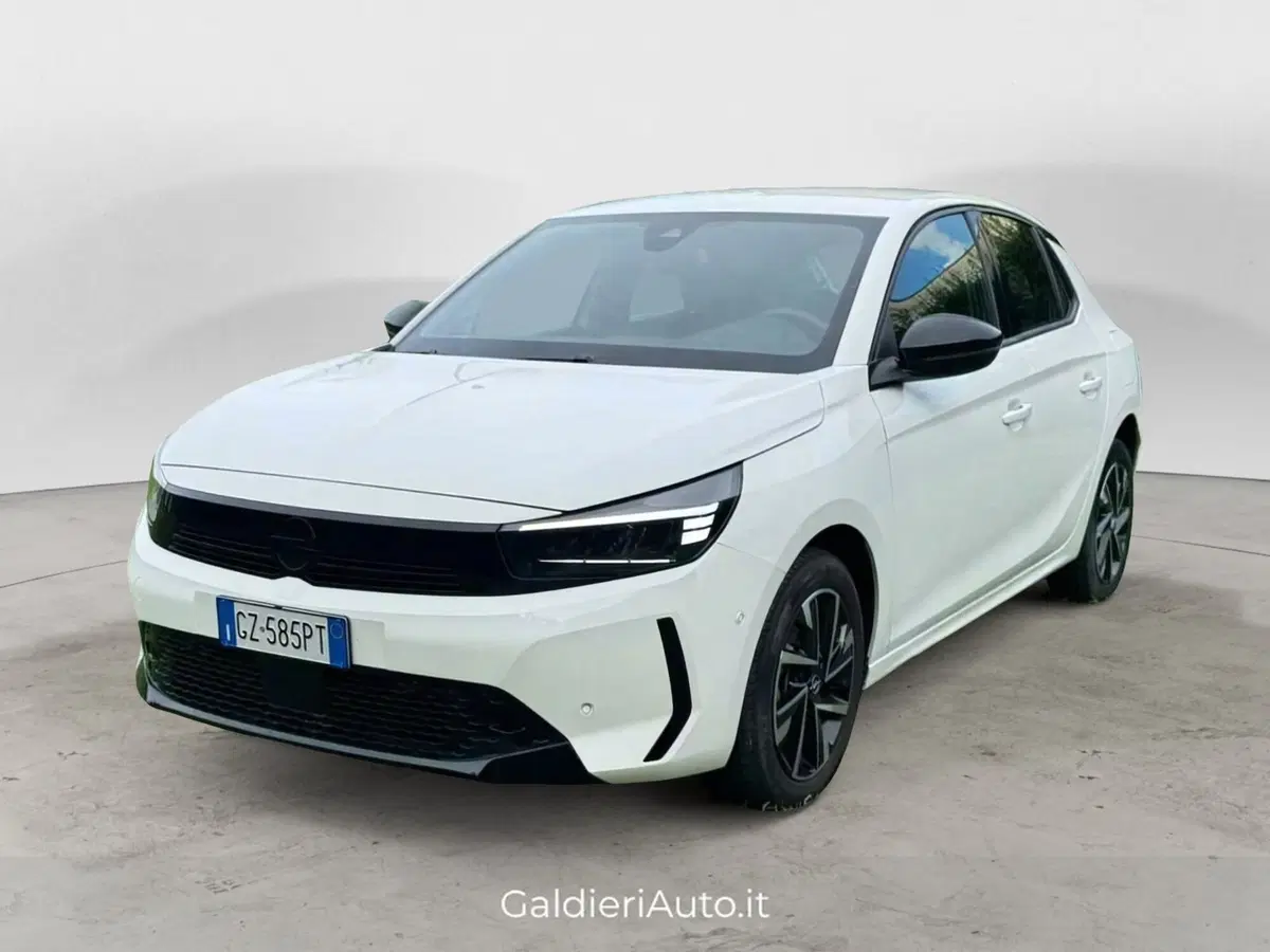 Opel Corsa usata a Salerno