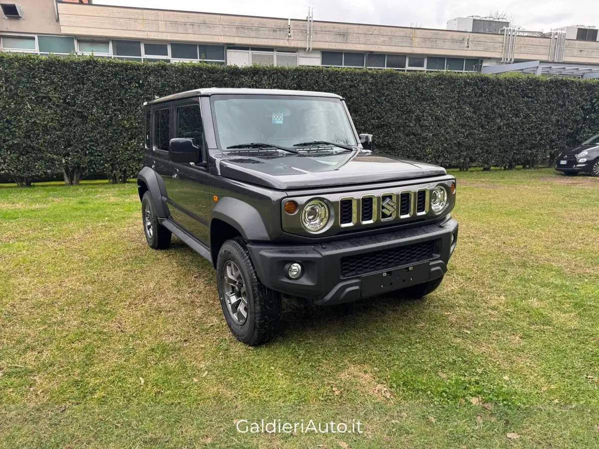 Suzuki Jimny nuova a Salerno (2)