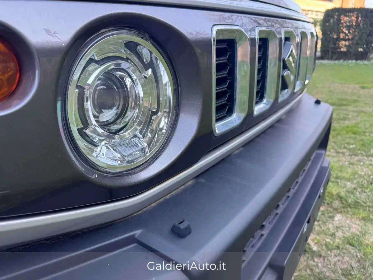 Suzuki Jimny nuova a Salerno (14)