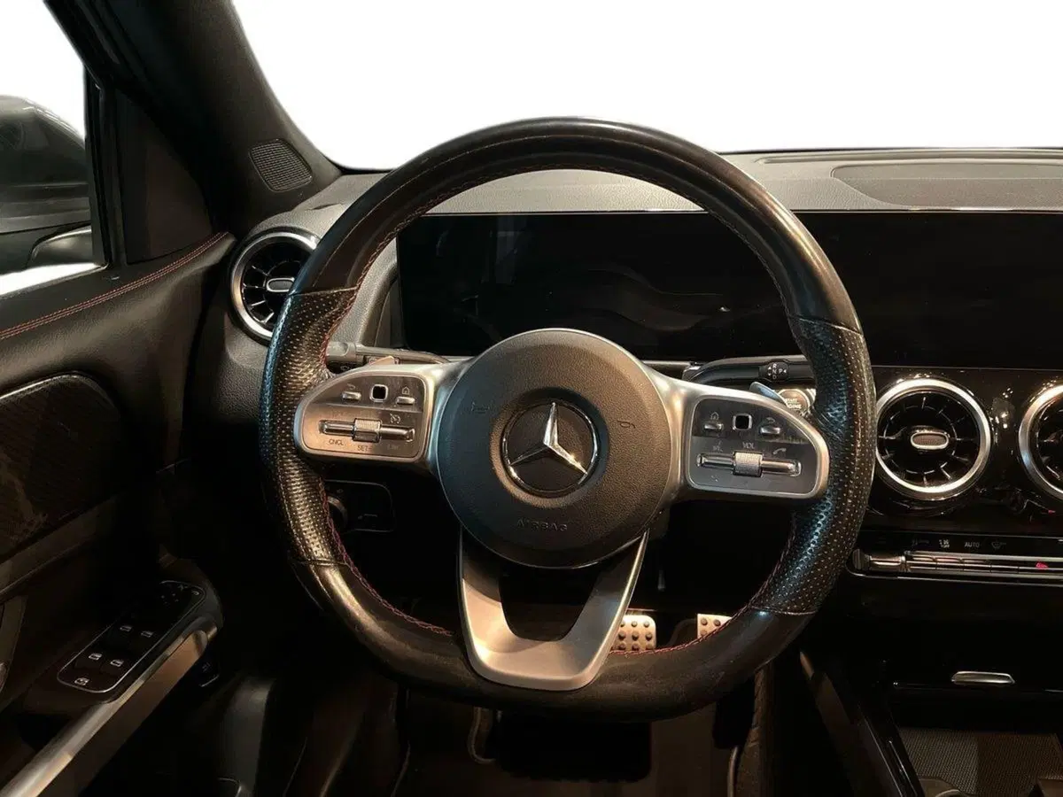 Mercedes-Benz GLB usata a Firenze (11)