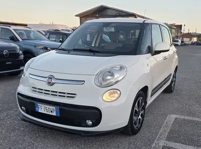 Fiat 500L Pro 1.3 MJT 95CV Pop Star 4 posti (N1) del 2016 usata a Empoli