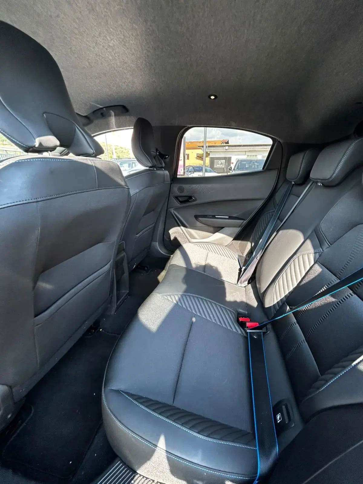 Renault Clio usata a Roma (7)