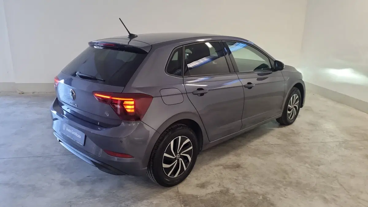 Volkswagen Polo usata a L'Aquila (6)
