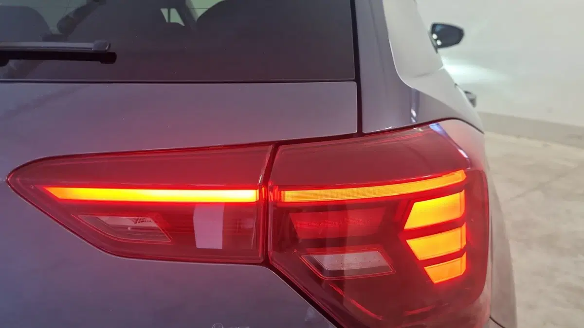 Volkswagen Polo usata a L'Aquila (8)