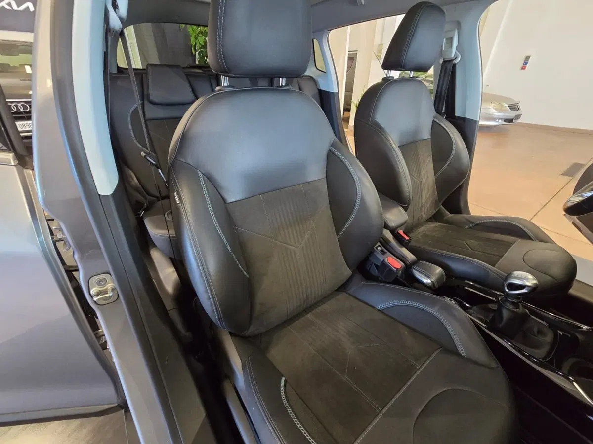 Peugeot 2008 usata a Rimini (12)